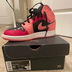 Air Jordan 1 mid ( GS )
